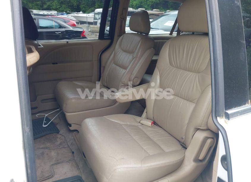 Photo 8 of 2007 Honda Odyssey EX-L (VIN 5FNRL387X7B061871)