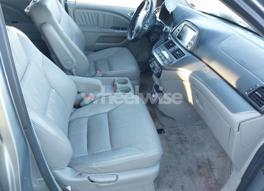 Photo 5 of 2007 Honda Odyssey EX-L (VIN 5FNRL387X7B081408)
