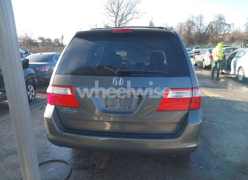 Photo 17 of 2007 Honda Odyssey EX-L (VIN 5FNRL387X7B120059)