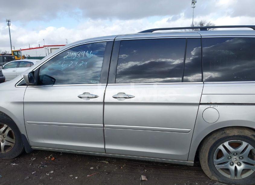 Photo 14 of 2007 Honda Odyssey EX-L (VIN 5FNRL387X7B407708)