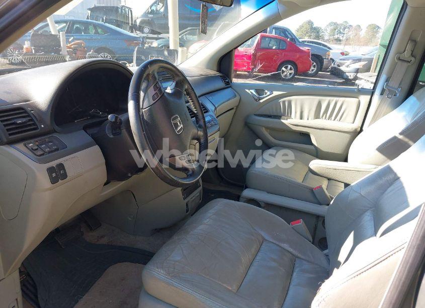 Photo 5 of 2007 Honda Odyssey EX-L (VIN 5FNRL387X7B418210)