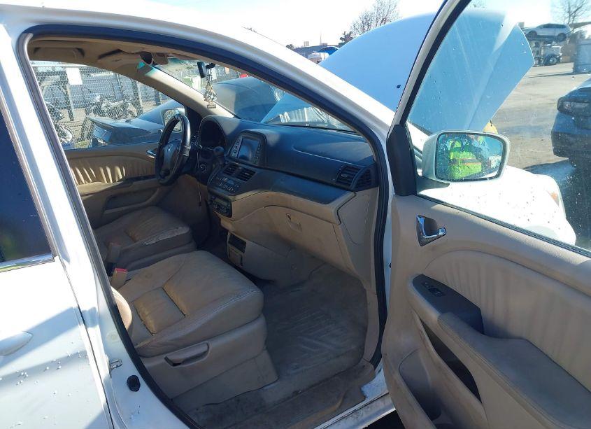 Photo 5 of 2007 Honda Odyssey EX-L (VIN 5FNRL387X7B419843)