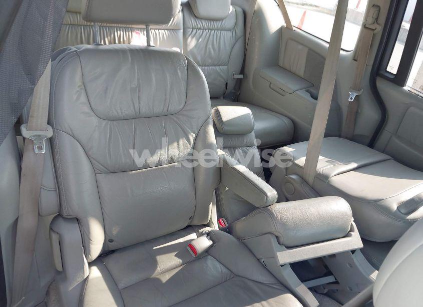 Photo 8 of 2007 Honda Odyssey EXL (VIN 5FNRL387X7B436772)