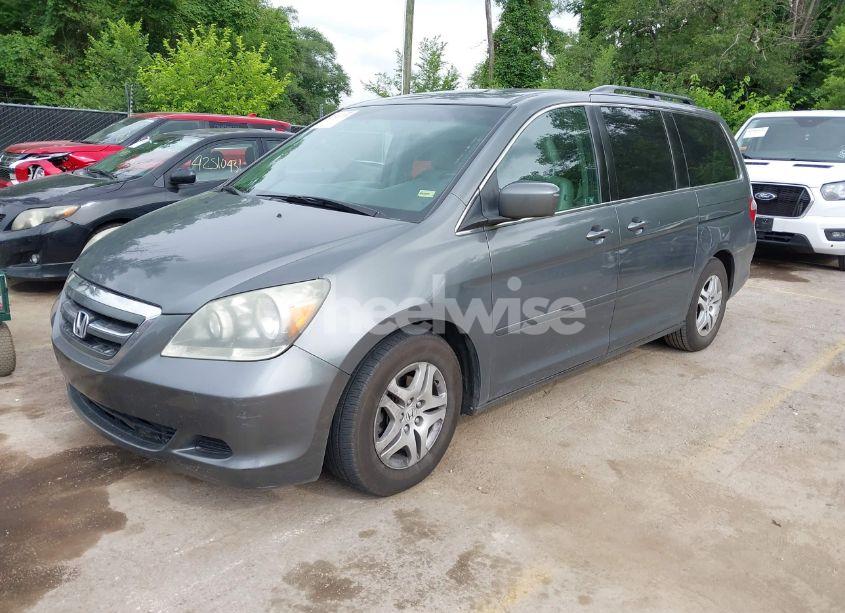 Photo 2 of 2007 Honda Odyssey EX-L (VIN 5FNRL387X7B454267)