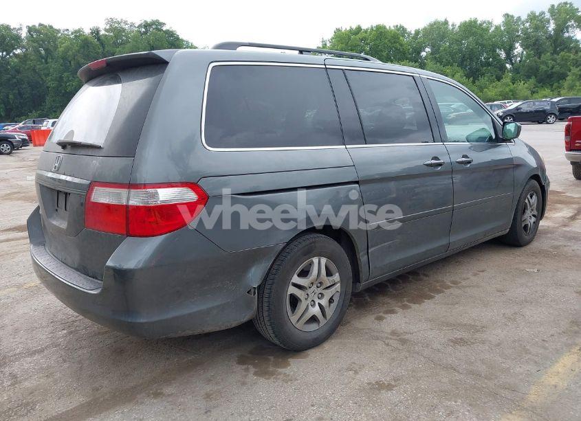 Photo 4 of 2007 Honda Odyssey EX-L (VIN 5FNRL387X7B454267)