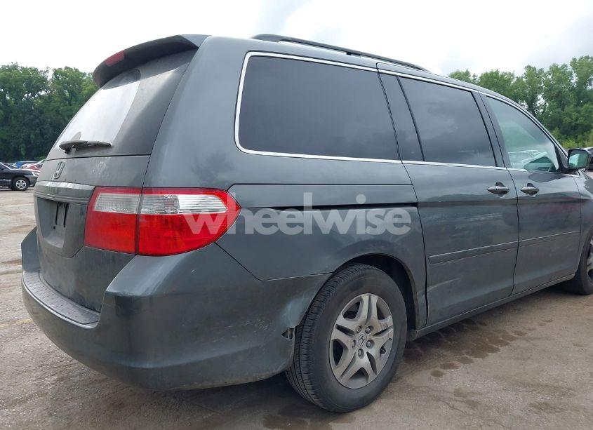 Photo 6 of 2007 Honda Odyssey EX-L (VIN 5FNRL387X7B454267)