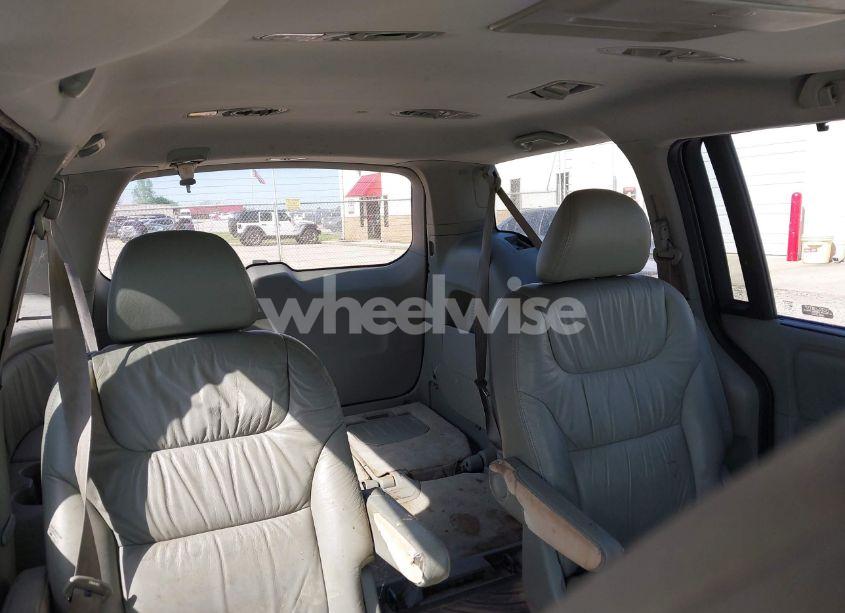Photo 8 of 2008 Honda Odyssey EX-L (VIN 5FNRL387X8B028726)