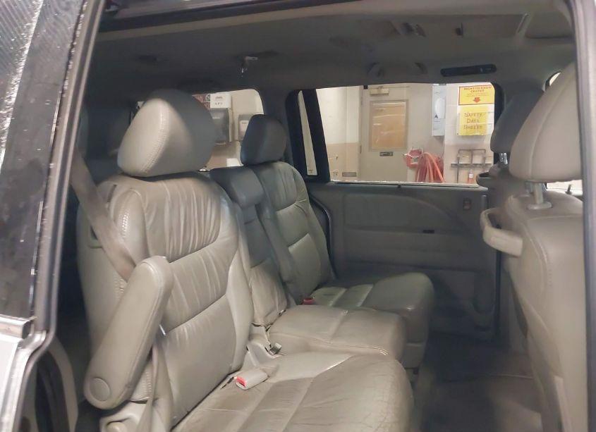 Photo 8 of 2008 Honda Odyssey EX-L (VIN 5FNRL387X8B038074)