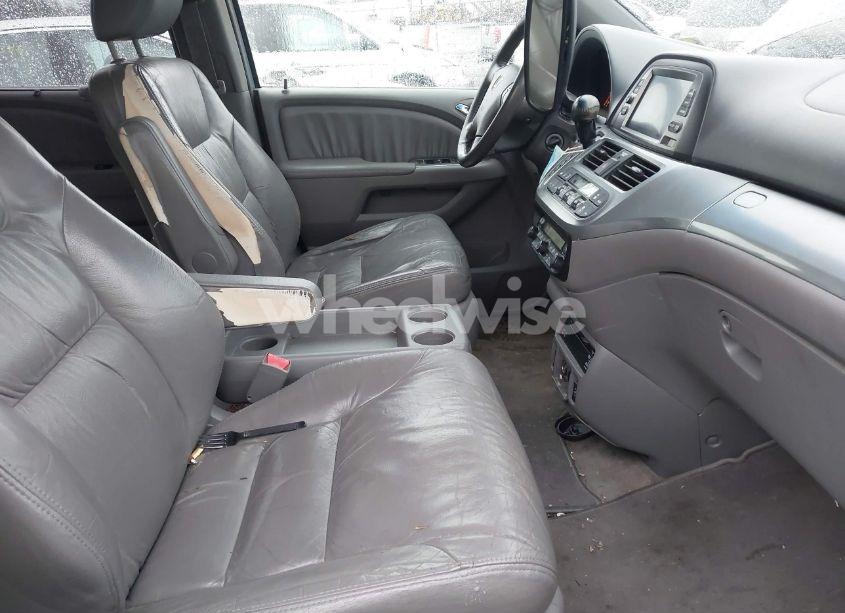 Photo 5 of 2008 Honda Odyssey EX-L (VIN 5FNRL387X8B057787)