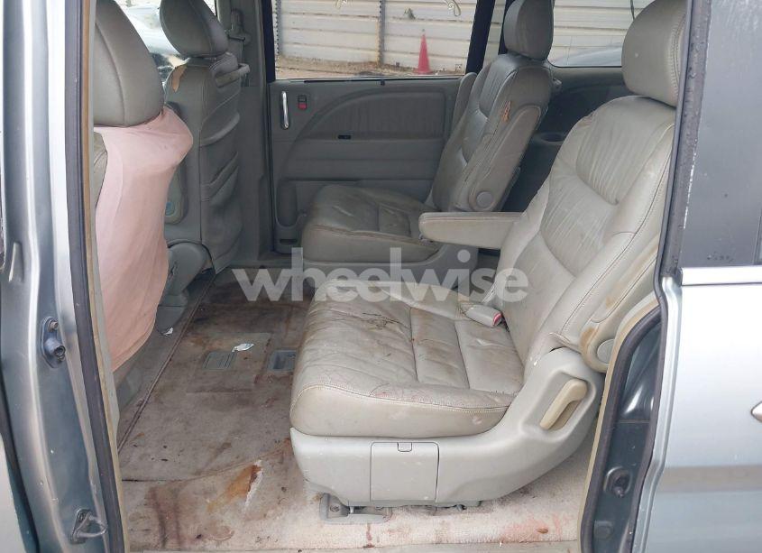 Photo 8 of 2005 Honda Odyssey TOURING (VIN 5FNRL38805B120917)