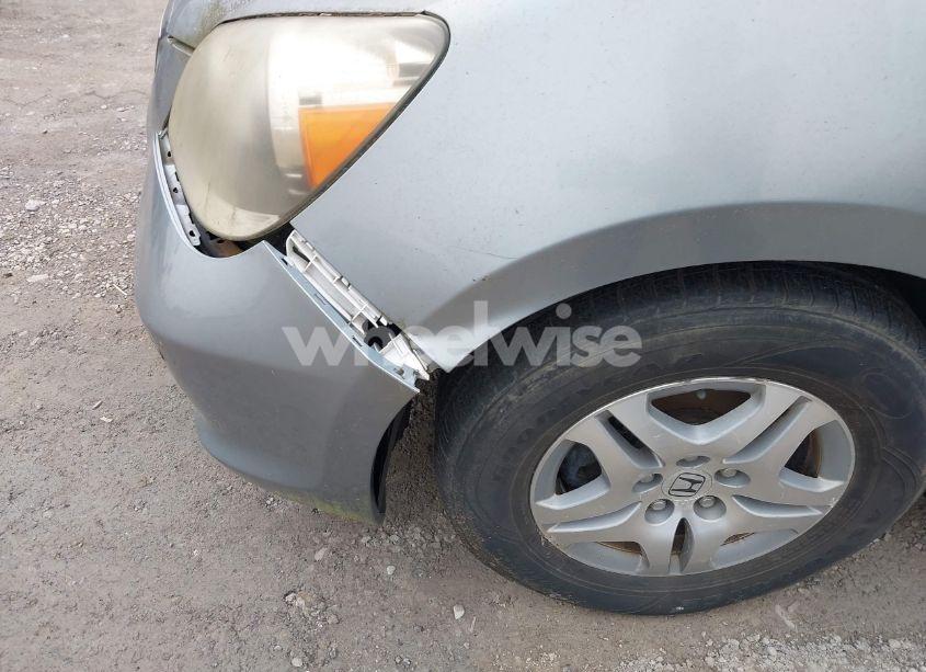 Photo 12 of 2005 Honda Odyssey TOURING (VIN 5FNRL38805B124661)