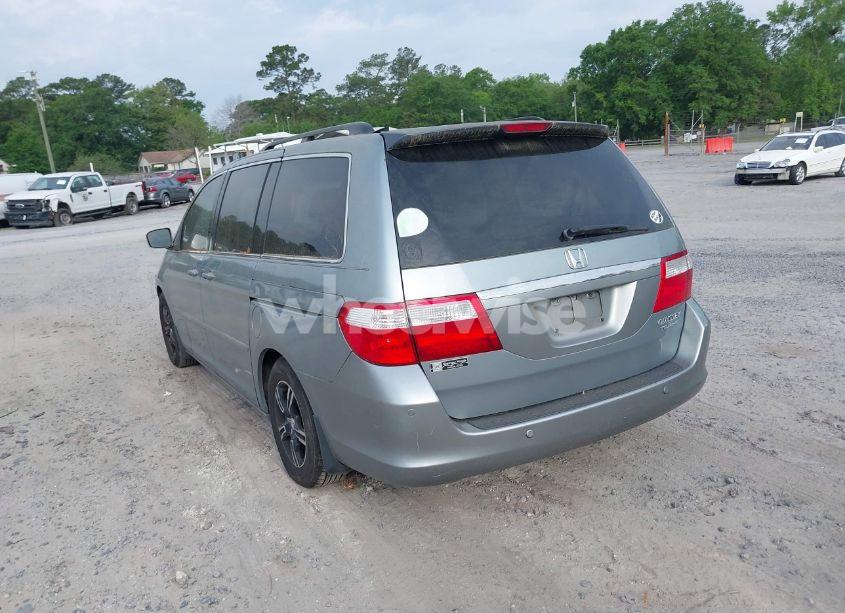 Photo 3 of 2005 Honda Odyssey TOURING (VIN 5FNRL38815B027811)