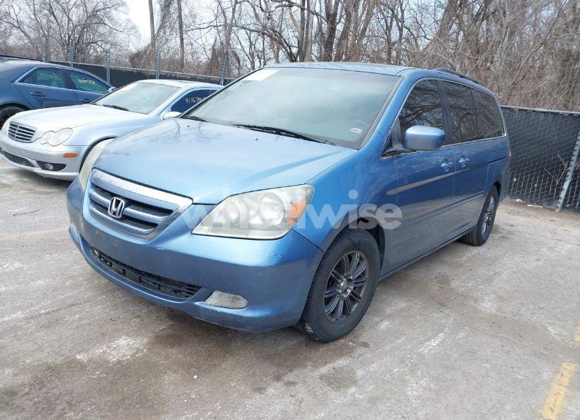 Photo 2 of 2005 Honda Odyssey TOURING (VIN 5FNRL38815B048075)