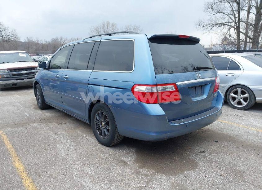 Photo 3 of 2005 Honda Odyssey TOURING (VIN 5FNRL38815B048075)