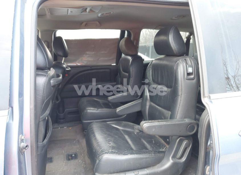 Photo 8 of 2005 Honda Odyssey TOURING (VIN 5FNRL38815B048075)