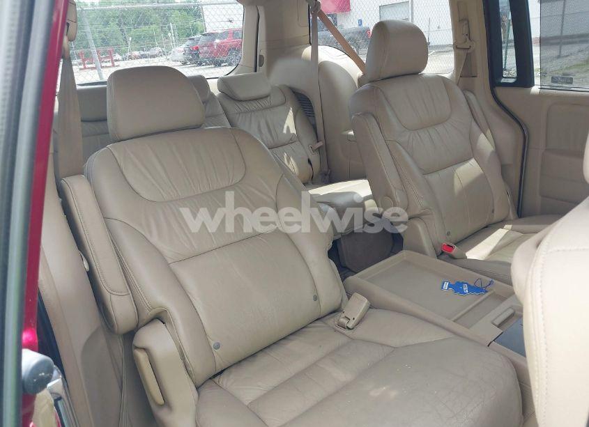 Photo 8 of 2005 Honda Odyssey TOURING (VIN 5FNRL38825B010337)