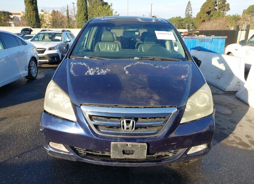 Photo 12 of 2005 Honda Odyssey TOURING (VIN 5FNRL38825B011701)