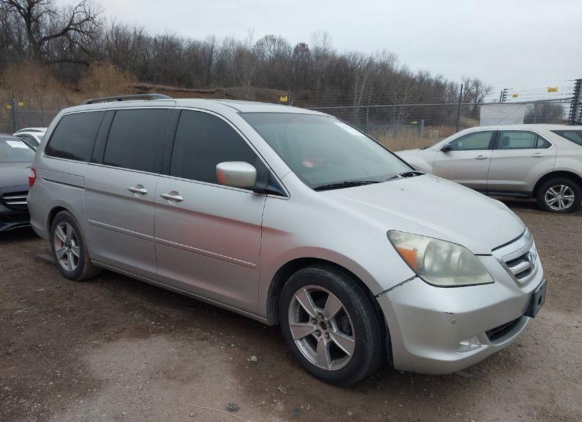 2005 Honda Odyssey TOURING (VIN 5FNRL38825B088830) main photo