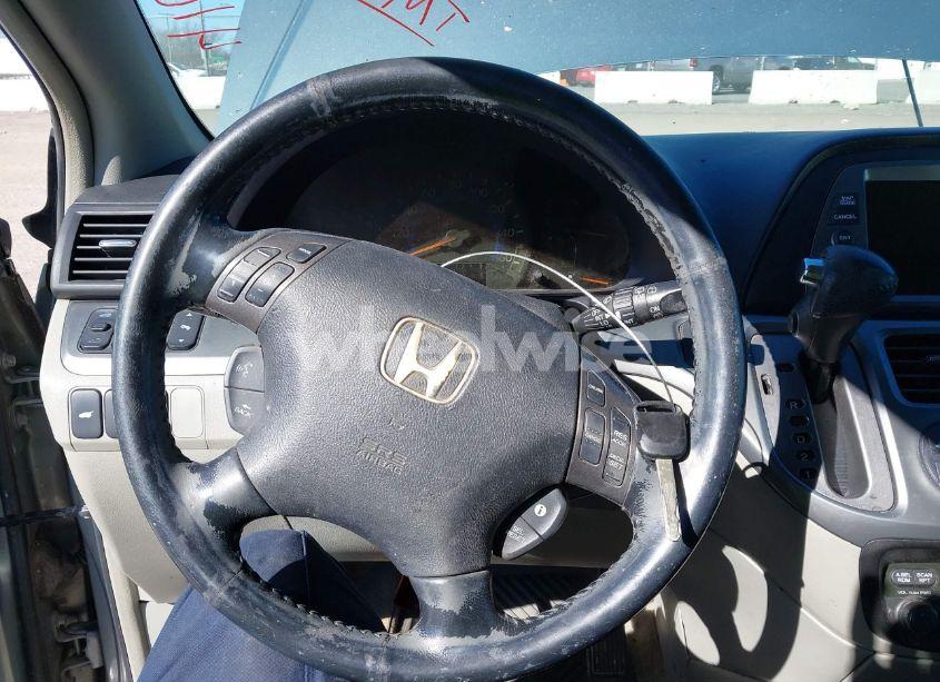 Photo 11 of 2006 Honda Odyssey TOURING (VIN 5FNRL38826B047759)