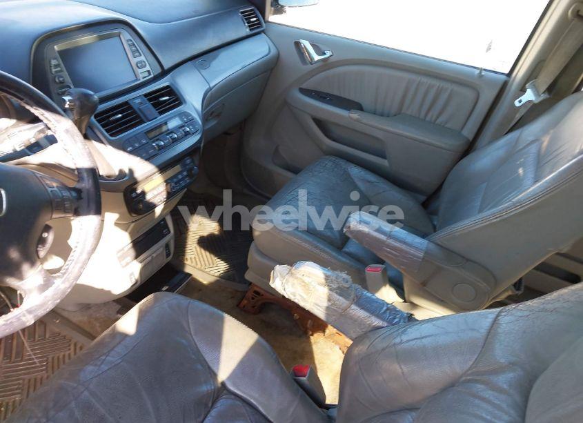 Photo 5 of 2006 Honda Odyssey TOURING (VIN 5FNRL38826B047759)