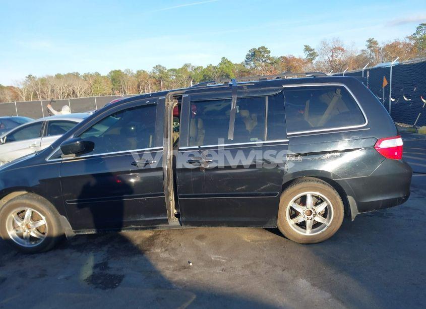 Photo 14 of 2006 Honda Odyssey TOURING (VIN 5FNRL38826B061726)