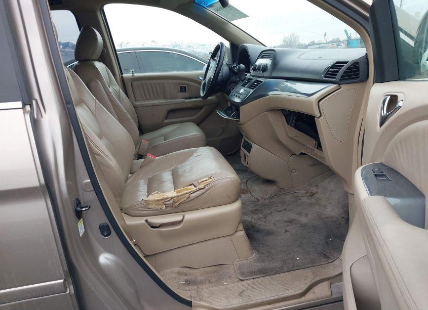 Photo 5 of 2006 Honda Odyssey TOURING (VIN 5FNRL38826B074430)