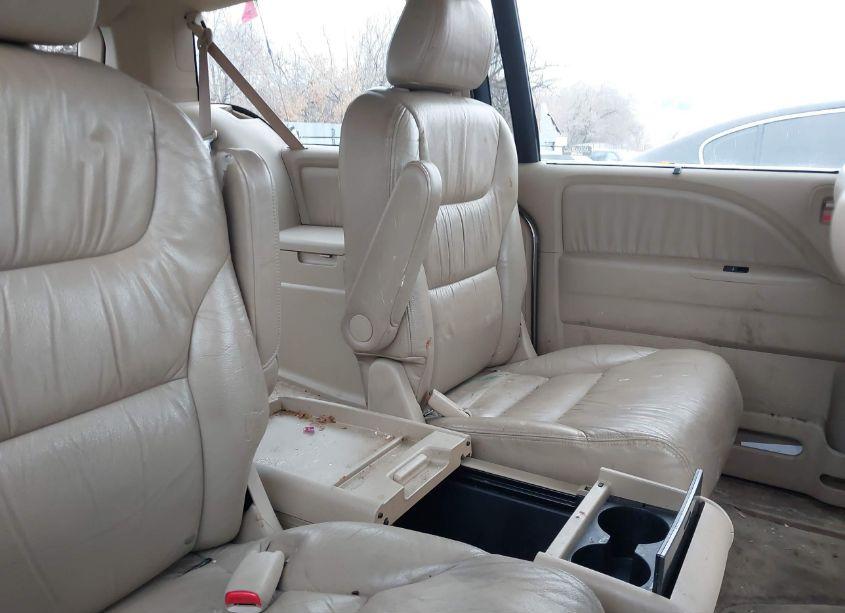 Photo 8 of 2006 Honda Odyssey TOURING (VIN 5FNRL38826B074430)