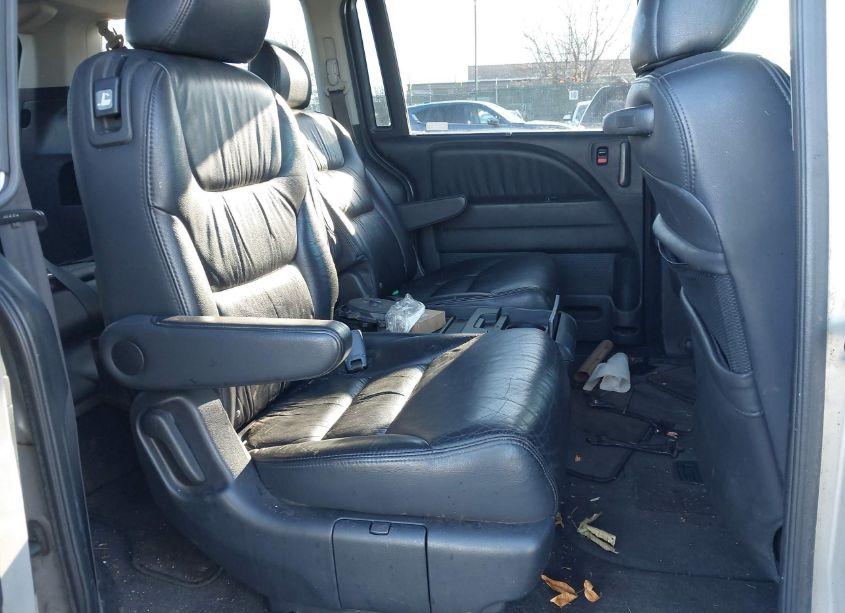 Photo 8 of 2007 Honda Odyssey TOURING (VIN 5FNRL38837B027487)