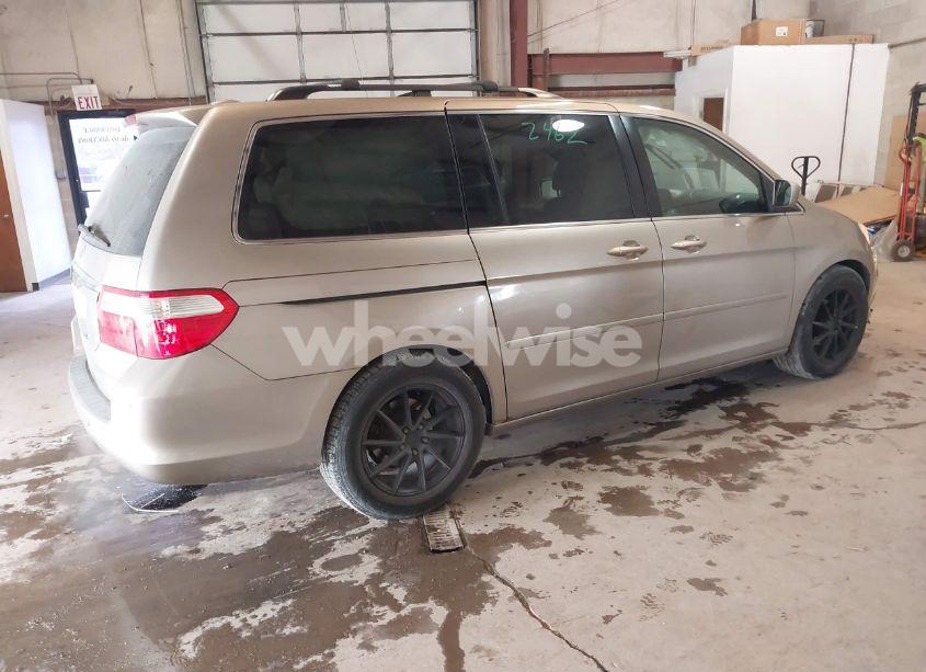 Photo 4 of 2007 Honda Odyssey TOURING (VIN 5FNRL38837B039302)