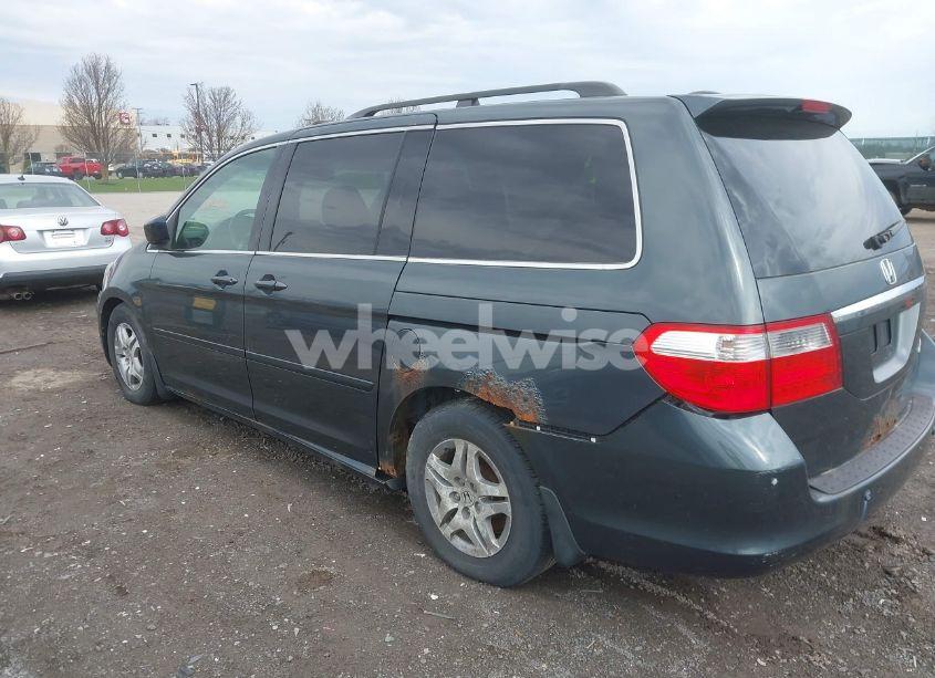 Photo 3 of 2005 Honda Odyssey TOURING (VIN 5FNRL38845B076811)