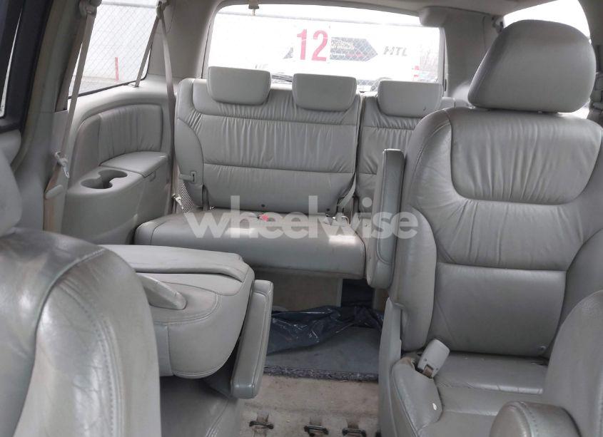 Photo 8 of 2005 Honda Odyssey TOURING (VIN 5FNRL38845B076811)