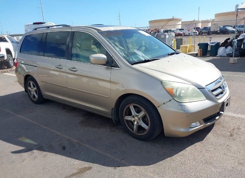 2005 Honda Odyssey TOURING (VIN 5FNRL38845B132584) main photo