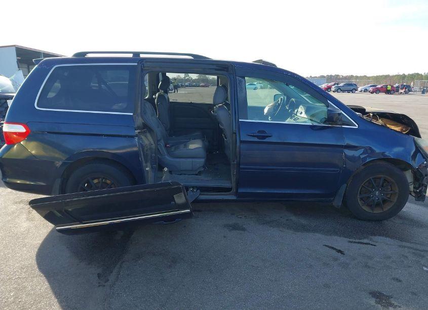 Photo 14 of 2006 Honda Odyssey TOURING (VIN 5FNRL38846B003021)