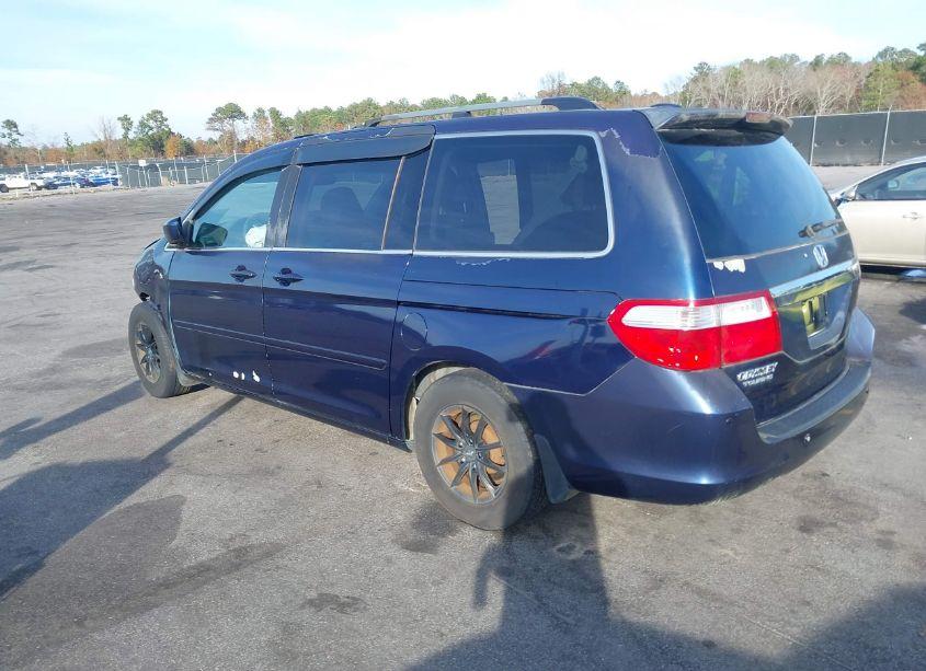 Photo 3 of 2006 Honda Odyssey TOURING (VIN 5FNRL38846B003021)