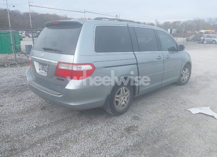 Photo 4 of 2006 Honda Odyssey TOURING (VIN 5FNRL38846B077569)