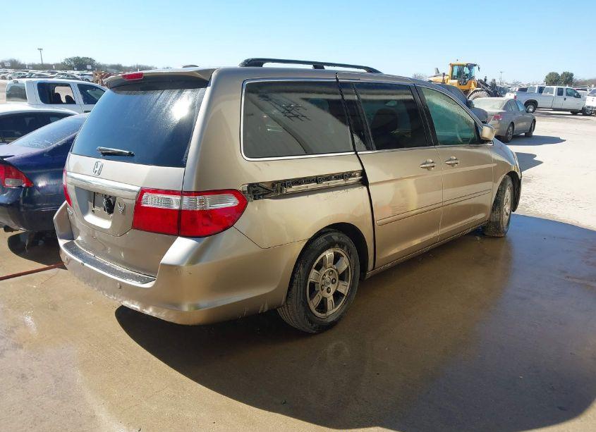 Photo 4 of 2006 Honda Odyssey TOURING (VIN 5FNRL38846B113423)