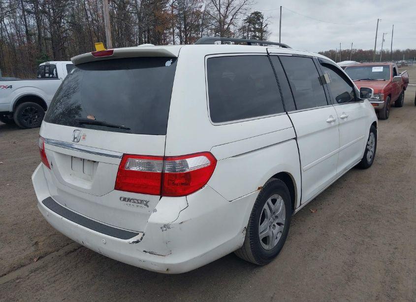 Photo 4 of 2005 Honda Odyssey TOURING (VIN 5FNRL38855B117415)
