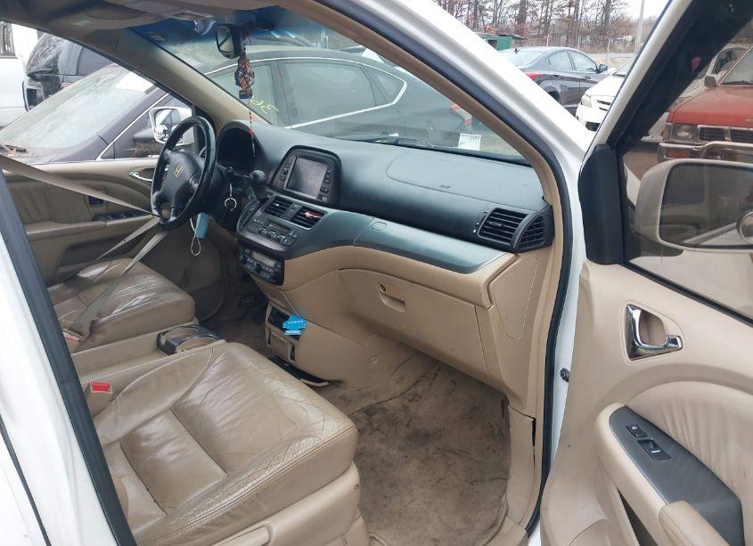 Photo 5 of 2005 Honda Odyssey TOURING (VIN 5FNRL38855B117415)