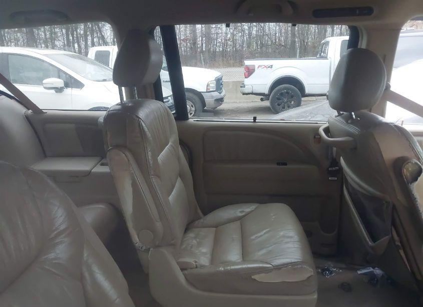 Photo 8 of 2005 Honda Odyssey TOURING (VIN 5FNRL38855B117415)