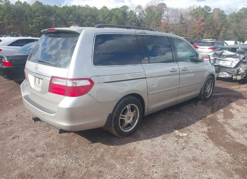 Photo 4 of 2006 Honda Odyssey TOURING (VIN 5FNRL38856B027554)