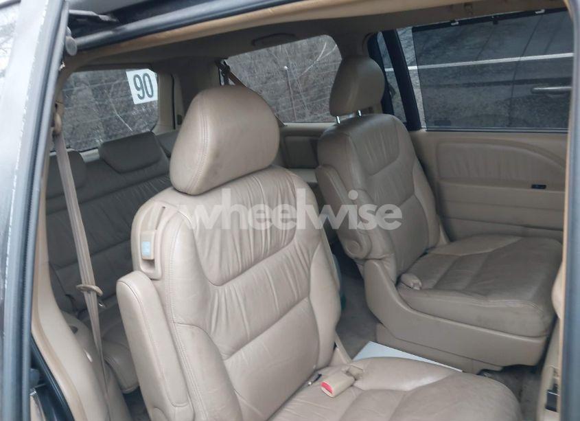 Photo 7 of 2005 Honda Odyssey TOURING (VIN 5FNRL38865B007294)