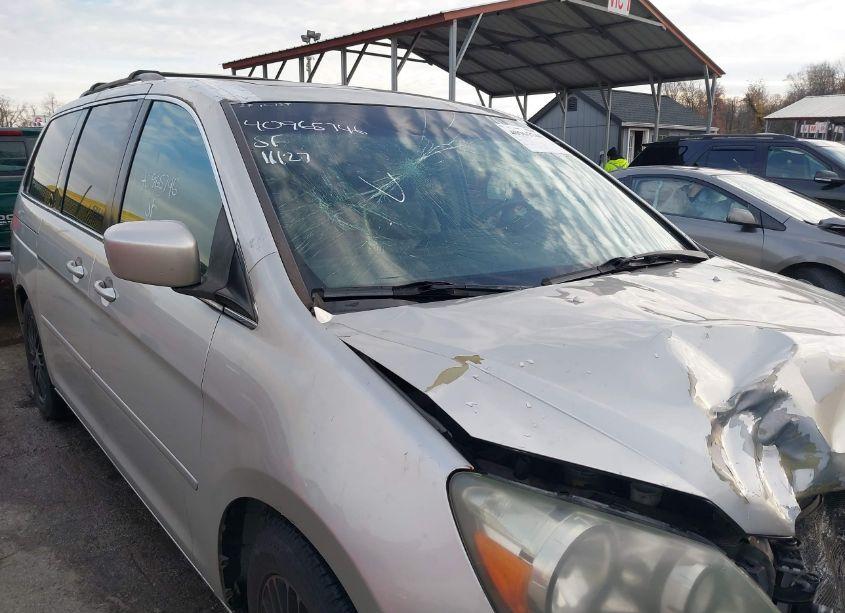 Photo 18 of 2005 Honda Odyssey TOURING (VIN 5FNRL38865B062800)