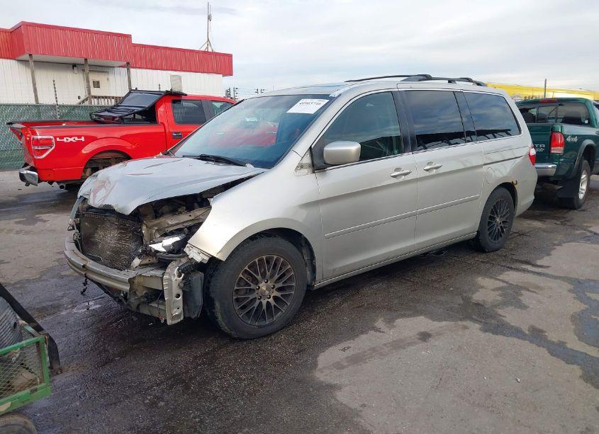 Photo 2 of 2005 Honda Odyssey TOURING (VIN 5FNRL38865B062800)
