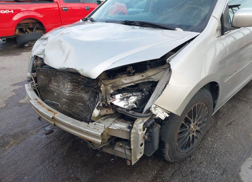 Photo 6 of 2005 Honda Odyssey TOURING (VIN 5FNRL38865B062800)