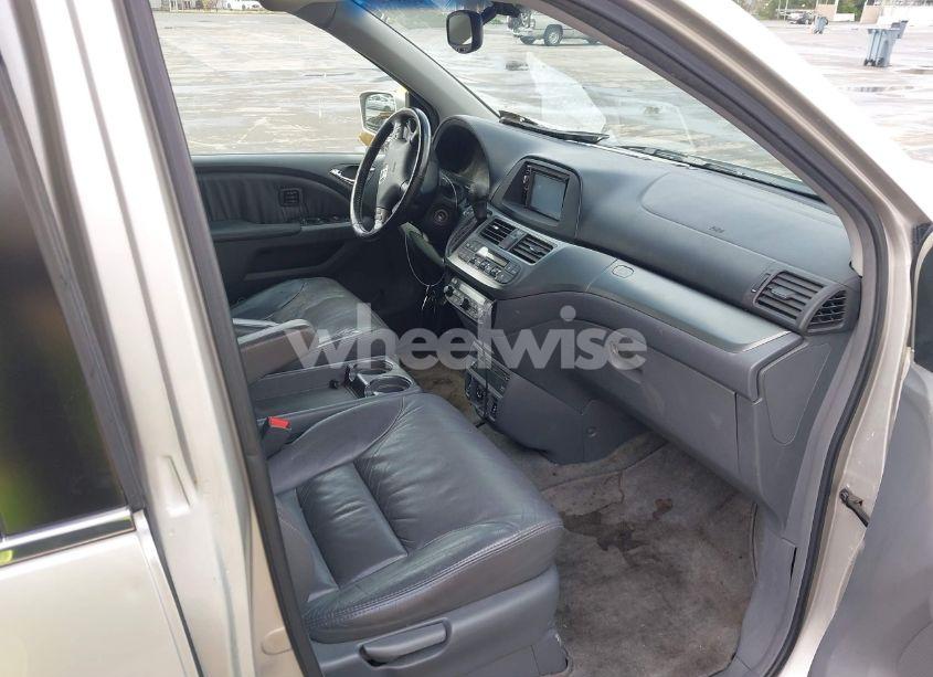 Photo 5 of 2006 Honda Odyssey TOURING (VIN 5FNRL38866B121684)