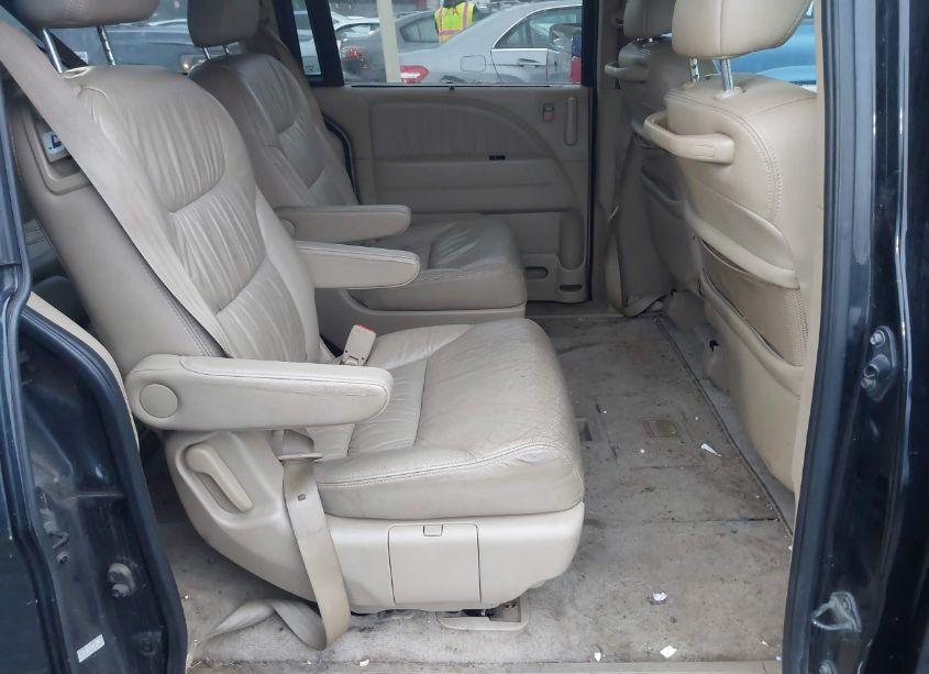 Photo 8 of 2007 Honda Odyssey TOURING (VIN 5FNRL38867B105776)