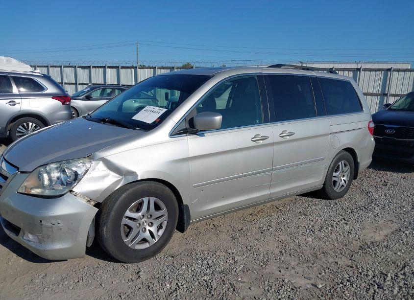 Photo 2 of 2006 Honda Odyssey TOURING (VIN 5FNRL38876B066064)