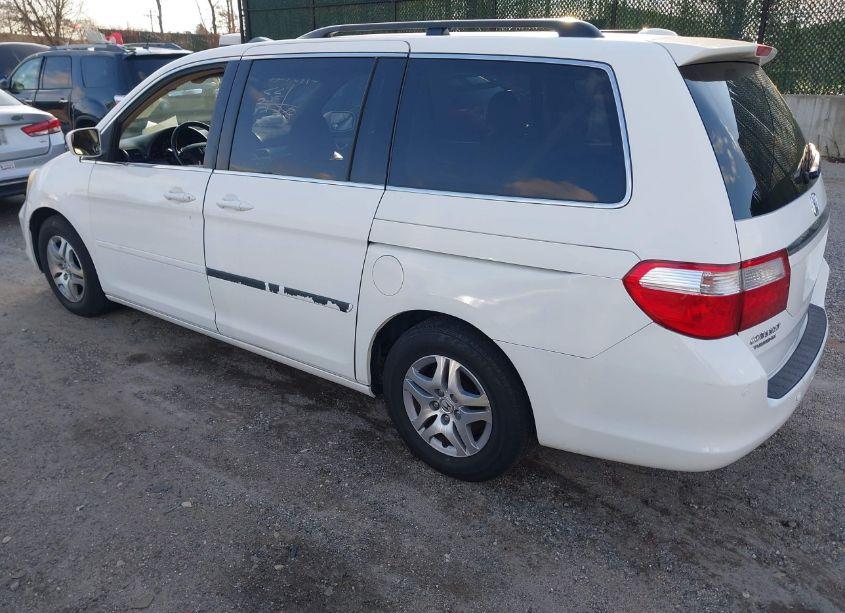 Photo 3 of 2006 Honda Odyssey TOURING (VIN 5FNRL38886B021389)