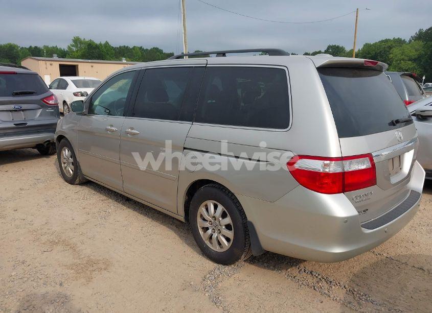 Photo 3 of 2006 Honda Odyssey TOURING (VIN 5FNRL38886B104322)