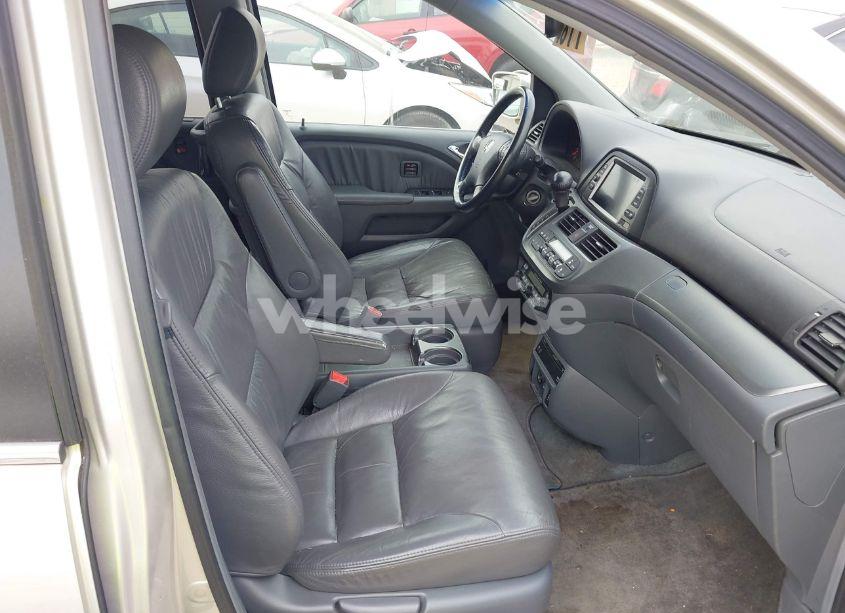 Photo 5 of 2006 Honda Odyssey TOURING (VIN 5FNRL38886B104322)